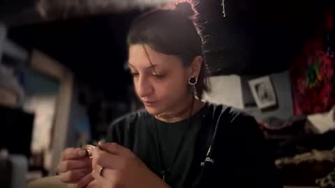 baby buddha  online show from December 15, 2024, 3:13 am