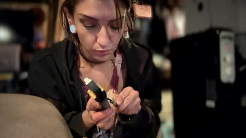 baby buddha  online show from December 17, 2024, 6:09 pm