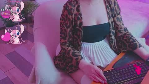 Debora online show from December 3, 2025, 10:41 pm