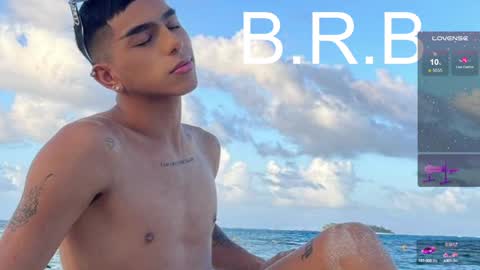   INDEPENDENT MODEL PLEASE HELP ME WITH A LIKE THANK YOU online show from January 4, 2025, 5:27 am