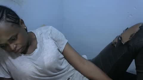 baby_fayyan online show from December 23, 2025, 4:32 am