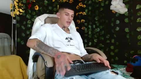 OF GxoXabs online show from December 16, 2024, 3:51 am