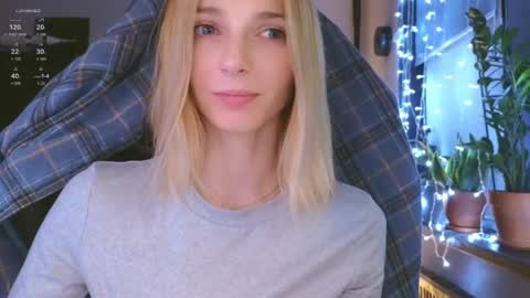 baby gopn1k online show from December 13, 2024, 3:21 pm