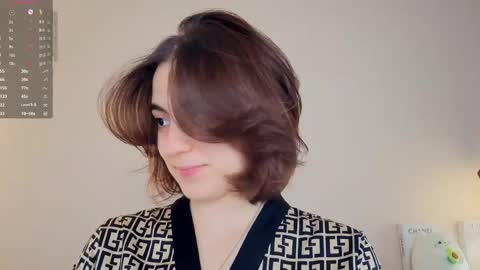 Emily online show from April 21, 2026, 7:25 am