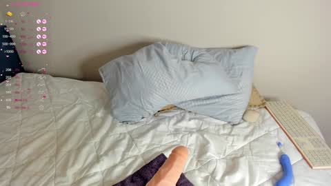 JULY online show from January 22, 2025, 10:29 am