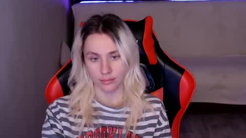 Snapshot of baby_kitte chatting on December 12, 2024, 7:41 am baby_kitte online show from December 12, 2024, 7:41 am