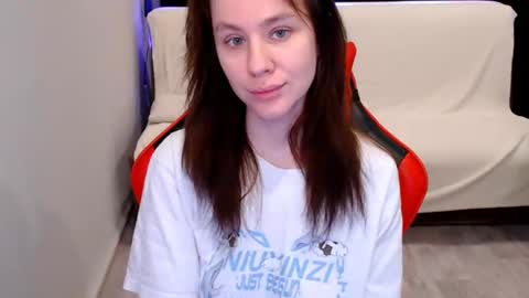 Snapshot of baby_kitte chatting on December 19, 2024, 3:29 am baby_kitte online show from December 19, 2024, 3:29 am