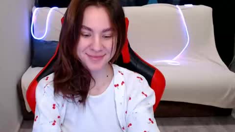 Snapshot of baby_kitte chatting on January 1, 2025, 4:39 am baby_kitte online show from January 1, 2025, 4:39 am