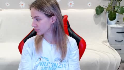 Snapshot of baby_kitte chatting on February 28, 2025, 4:10 am baby_kitte online show from February 28, 2025, 4:10 am