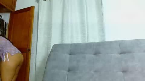 sofia online show from February 12, 2026, 3:40 pm