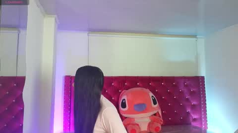 Nico online show from February 19, 2026, 11:06 am