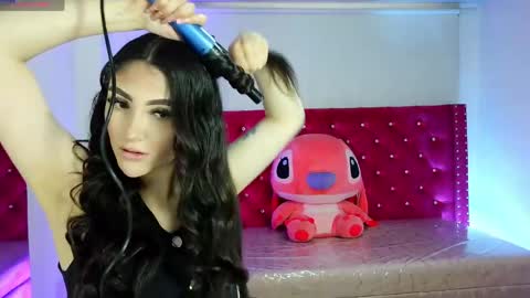 Nico online show from April 21, 2026, 11:16 am