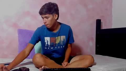Snapshot of baby_noaht chatting on May 6, 2026, 11:26 am baby_noaht online show from May 6, 2026, 11:26 am