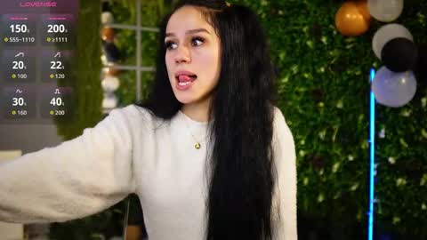 Baby Nico online show from November 24, 2025, 5:56 pm