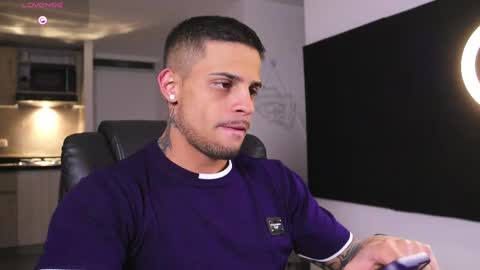 baby_rausch online show from March 7, 2025, 8:56 am