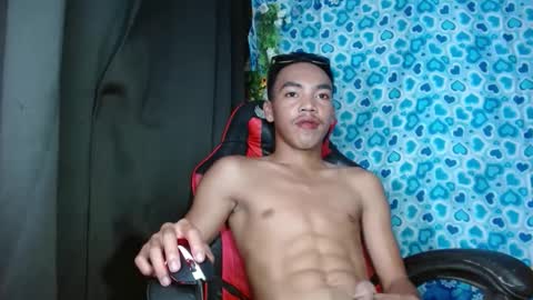 baby_razell online show from March 8, 2025, 6:21 am