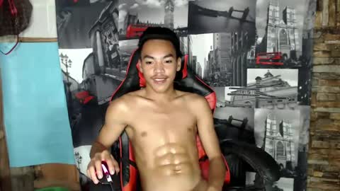 baby_razell online show from March 11, 2025, 1:45 pm