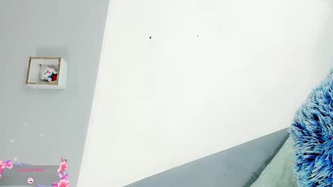 Baby-Rouss online show from October 16, 2025, 12:06 pm