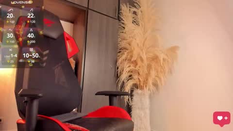 FOLLOW ME  online show from November 21, 2025, 3:05 am