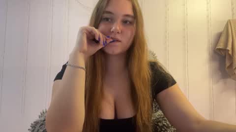 Katerina online show from November 5, 2025, 11:16 pm
