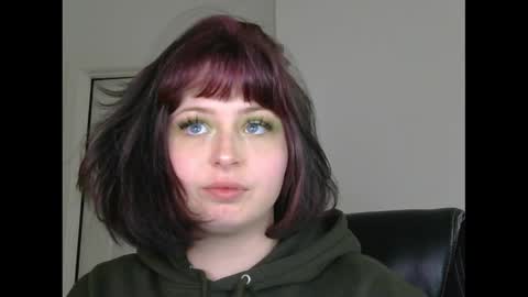 babybray online show from March 17, 2026, 10:02 pm