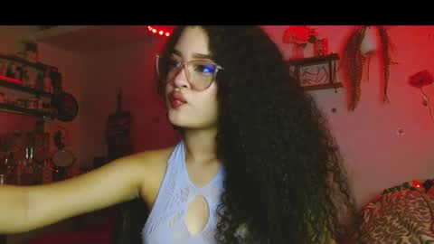 babybombom08 online show from April 18, 2026, 2:04 am