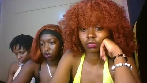 babybrown online show from April 23, 2026, 4:35 am