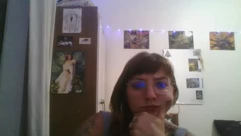 babydemon6 online show from December 13, 2024, 11:17 pm