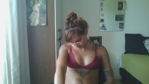 babydemon6 online show from February 25, 2025, 4:21 pm