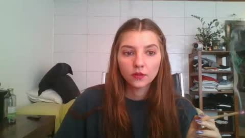 babydemon6 online show from September 22, 2025, 1:57 pm