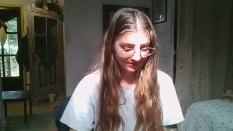 Snapshot of babydemon6 chatting on May 16, 2026, 3:44 pm babydemon6 online show from May 16, 2026, 3:44 pm
