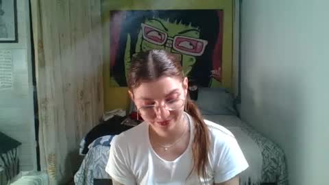 Snapshot of babydemon6 chatting on July 17, 2026, 5:18 pm babydemon6 online show from July 17, 2026, 5:18 pm