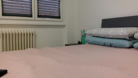 BabyElodie12 online show from October 3, 2025, 11:18 am