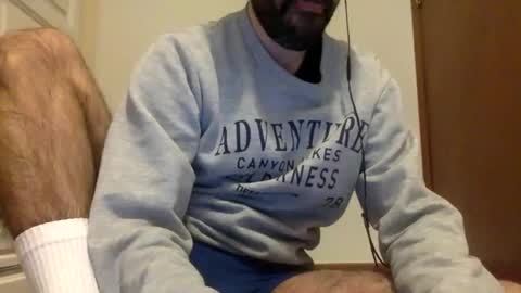 Snapshot of babyhardy chatting on December 2, 2024, 11:18 pm Tom A. online show from December 2, 2024, 11:18 pm