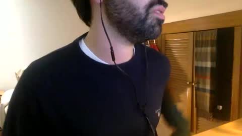 Snapshot of babyhardy chatting on December 9, 2024, 1:29 am Tom A. online show from December 9, 2024, 1:29 am
