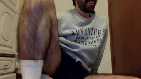 Snapshot of babyhardy chatting on January 1, 2025, 10:46 pm Tom A. online show from January 1, 2025, 10:46 pm