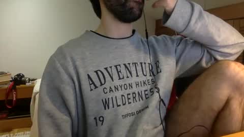Snapshot of babyhardy chatting on January 12, 2025, 12:33 pm Tom A. online show from January 12, 2025, 12:33 pm