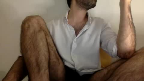 Snapshot of babyhardy chatting on October 18, 2025, 9:59 pm Tom A. online show from October 18, 2025, 9:59 pm