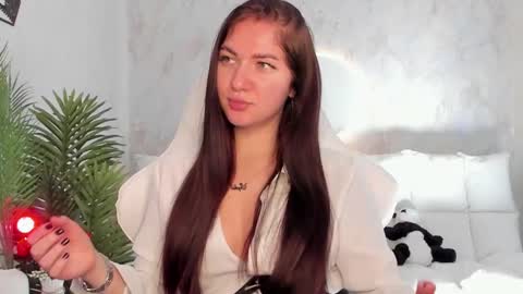 Sophia online show from September 16, 2025, 3:40 am