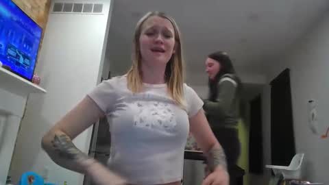 babykay03 online show from October 26, 2025, 12:27 am