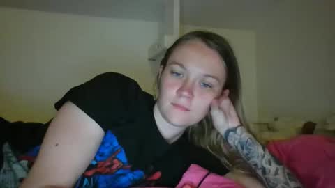 babykay03 online show from April 24, 2026, 9:23 am