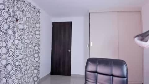 babymiaa_ online show from February 25, 2026, 11:25 pm