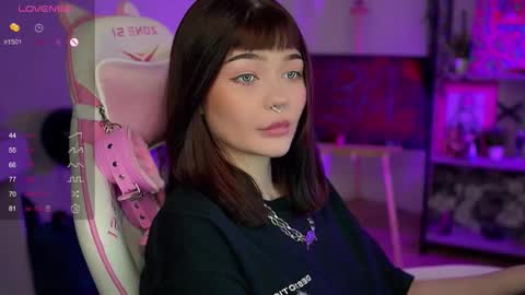 Nika online show from December 5, 2024, 11:18 pm