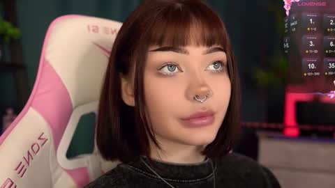 Nika online show from October 10, 2025, 9:36 pm