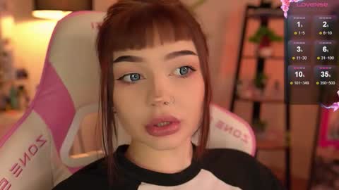 Nika online show from November 16, 2025, 3:17 pm