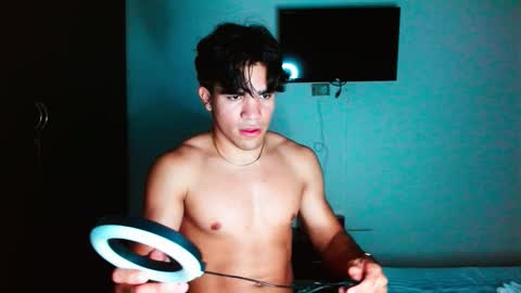 sebas online show from October 14, 2025, 3:51 am