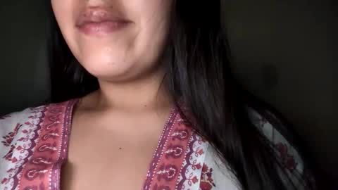 Snapshot of babyymango_ chatting on April 22, 2026, 9:11 am Gisselle online show from April 22, 2026, 9:11 am