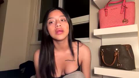 babyynaughty online show from September 24, 2025, 7:01 am