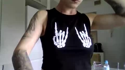 Honey online show from October 3, 2025, 11:29 am