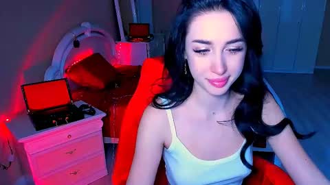 Miss Desire...do you remember online show from December 15, 2024, 9:03 am